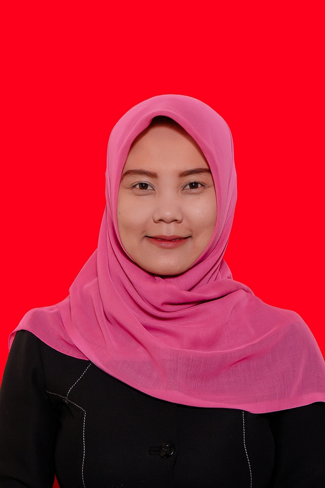 Foto Henawati Sakinah, S.Pd