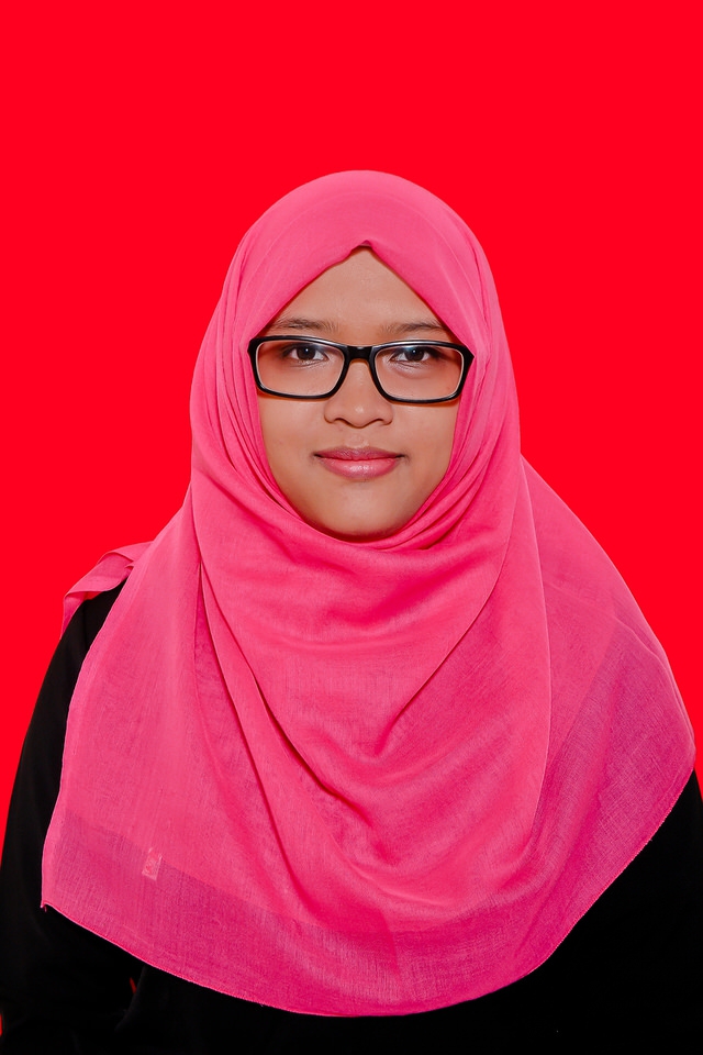 Foto PUTI SISWANDARI
