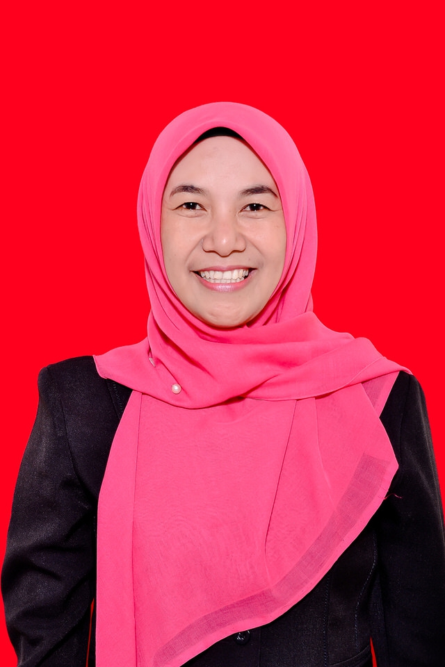 Foto Yeti Reati Fauzi, S.Pd